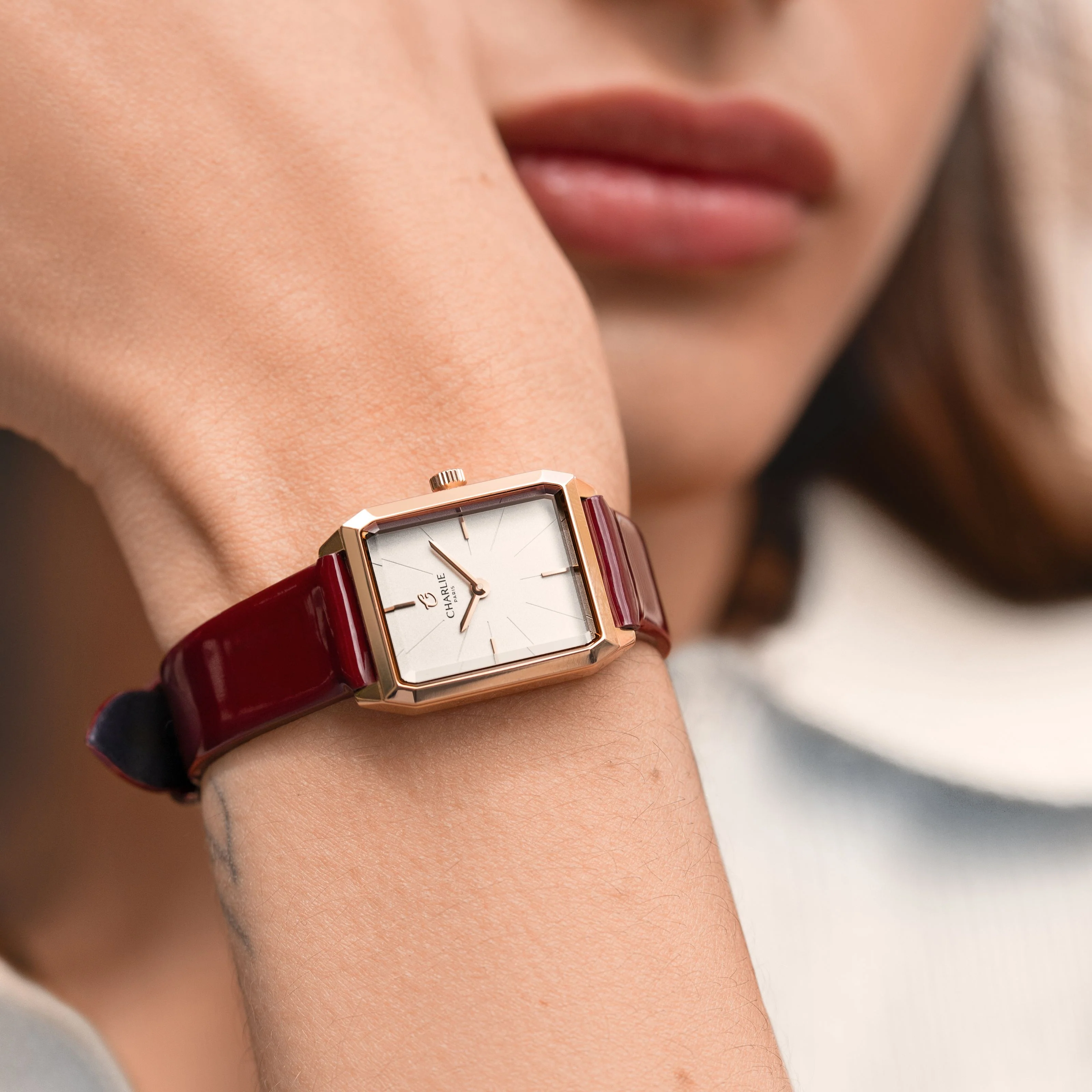 Bracelet cuir vernis bordeaux 14mm - Image 2